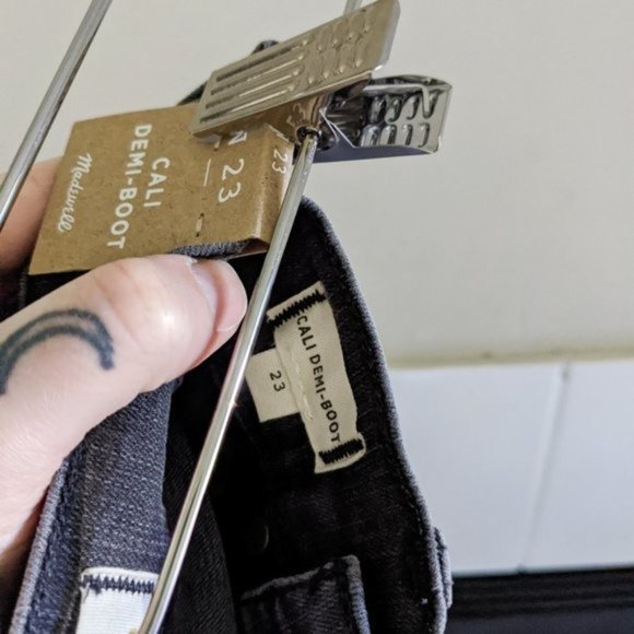 New Madewell Demi-Boot Jeans in Tobin Wash Inset Edition Size 23 - Picture 11 of 11